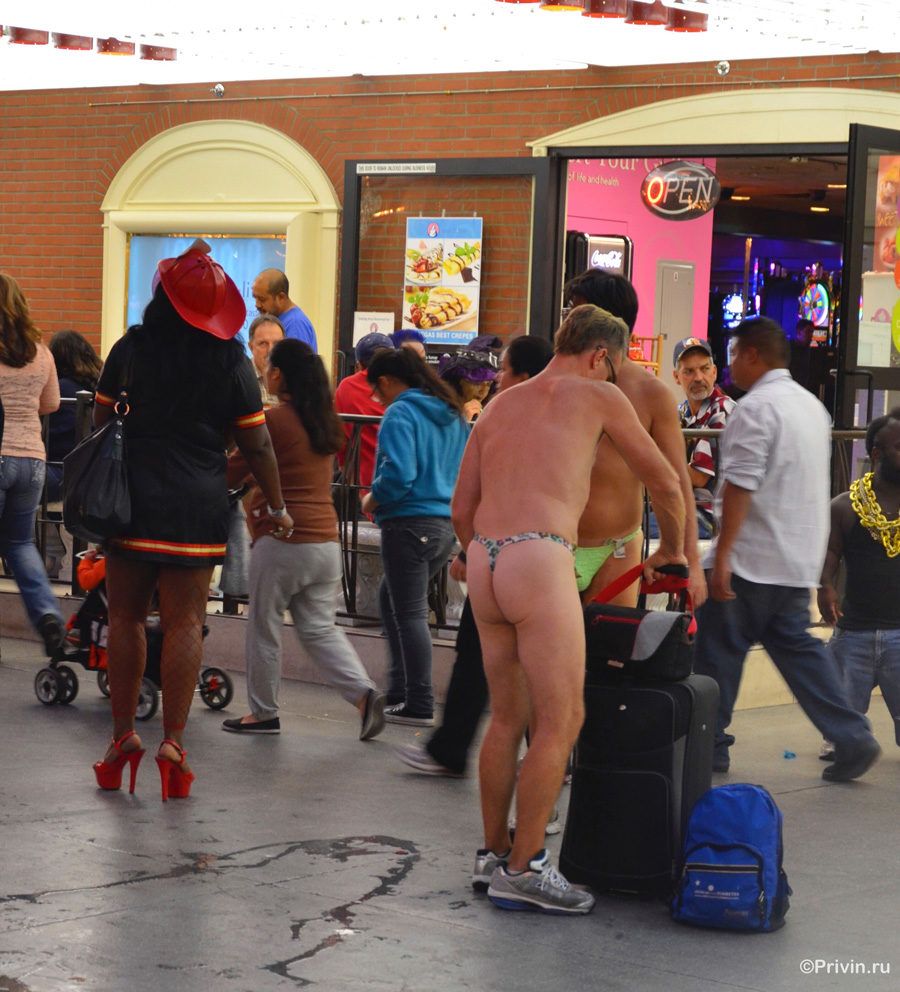 Фримонт стрит Fremont Street) Фримонт стрит Fremont Street)