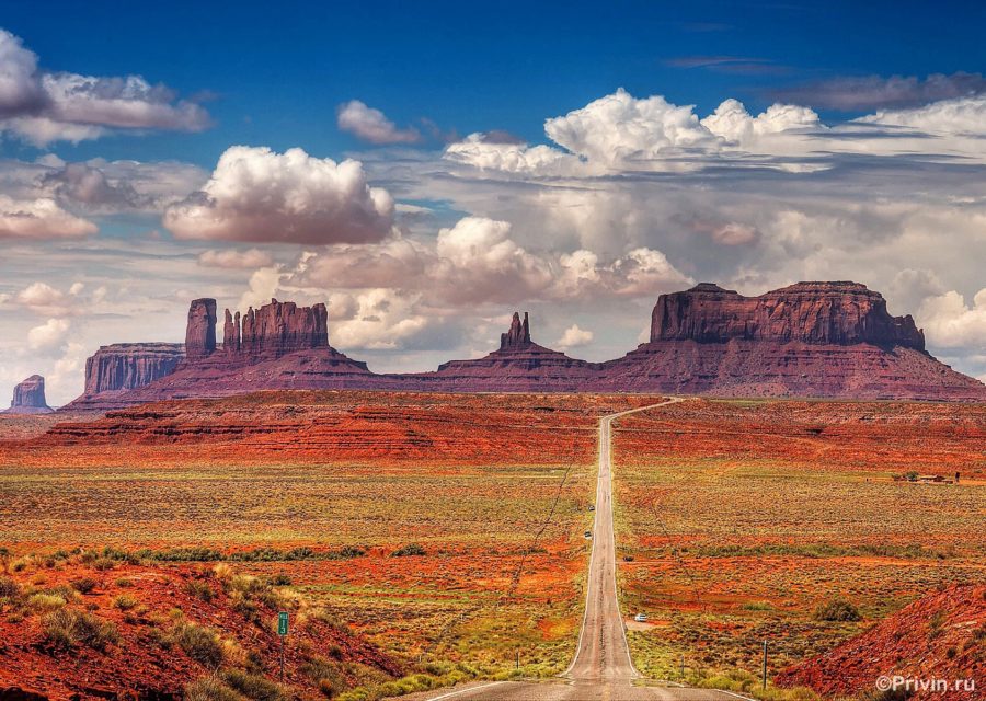 Долина Монументов (Monument Valley)
