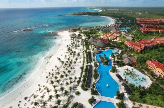 Канкун или Ривьера Майя: какой курорт выбрать в Мексике для пляжного отдыха?
